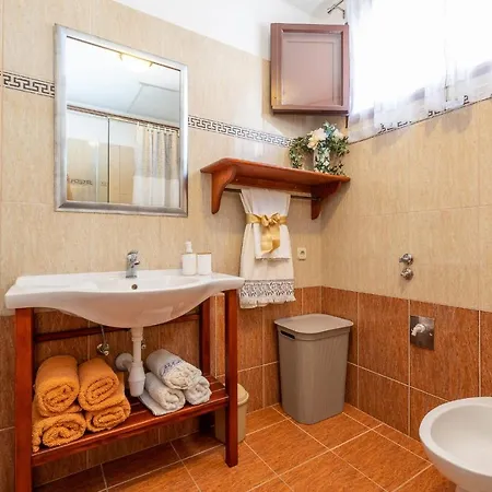 Сasa de vacaciones Seaside House With A Swimming Pool Prigradica, Korcula - 18788